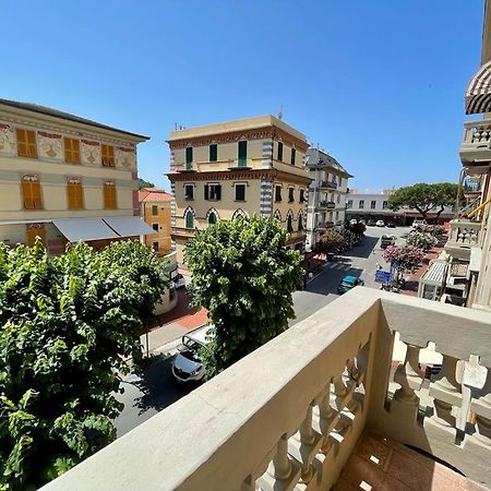 Big Wave Apartment - Levanto, 5 Terre Kültér fotó