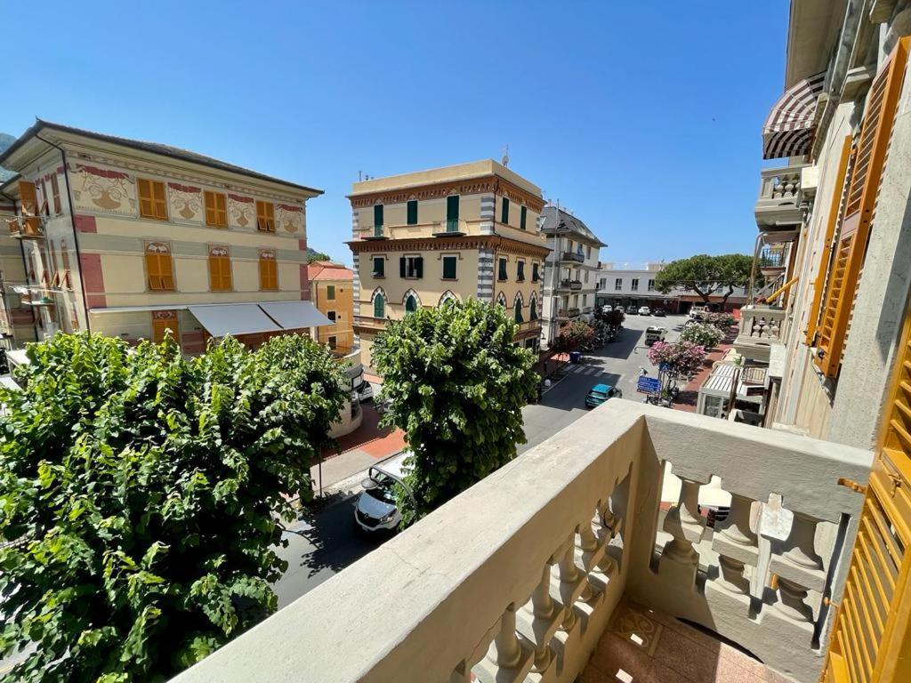 Big Wave Apartment - Levanto, 5 Terre Kültér fotó